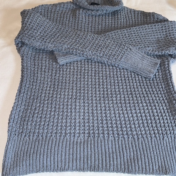 American Eagle Cable Knit Sweater Pullover Size XS Grayish - Picture 6 of 9